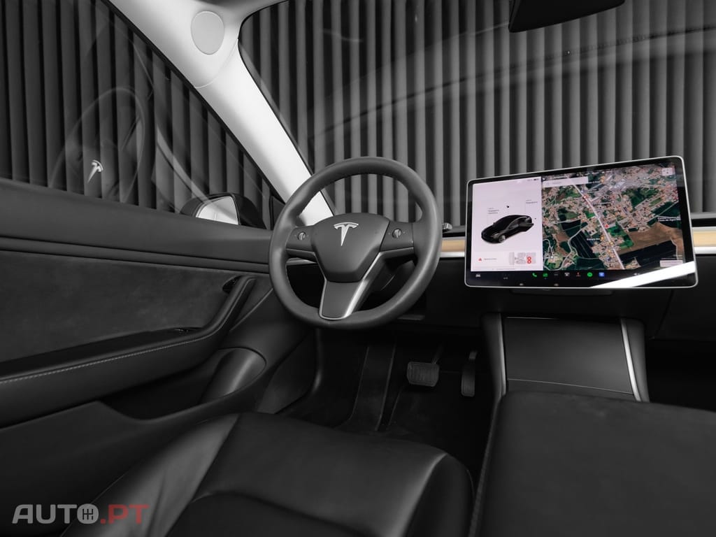 Tesla Model 3 Long Range AWD Dual Motor