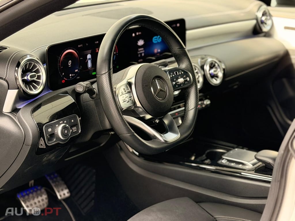 Mercedes-Benz CLA 250 e Shooting Brake AMG Line