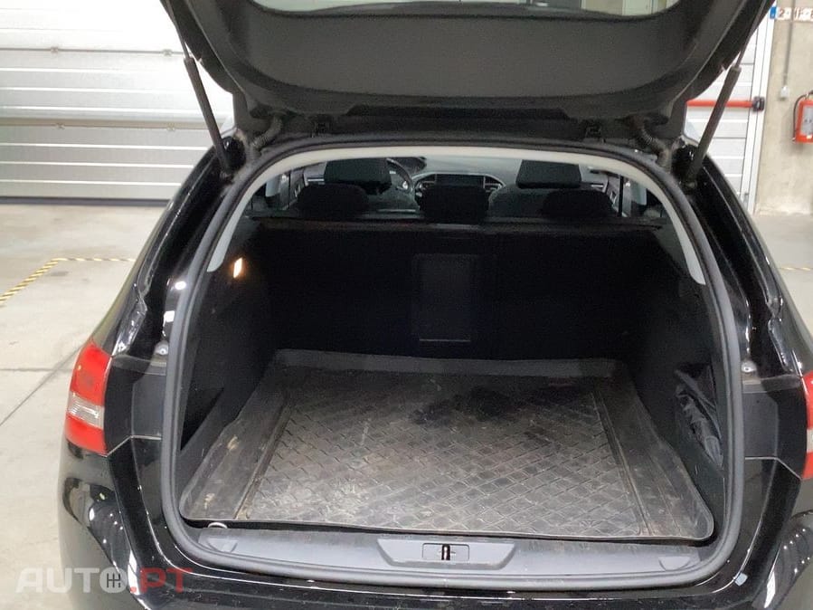 Peugeot 308 SW 1.2 PureTech Allure Pack
