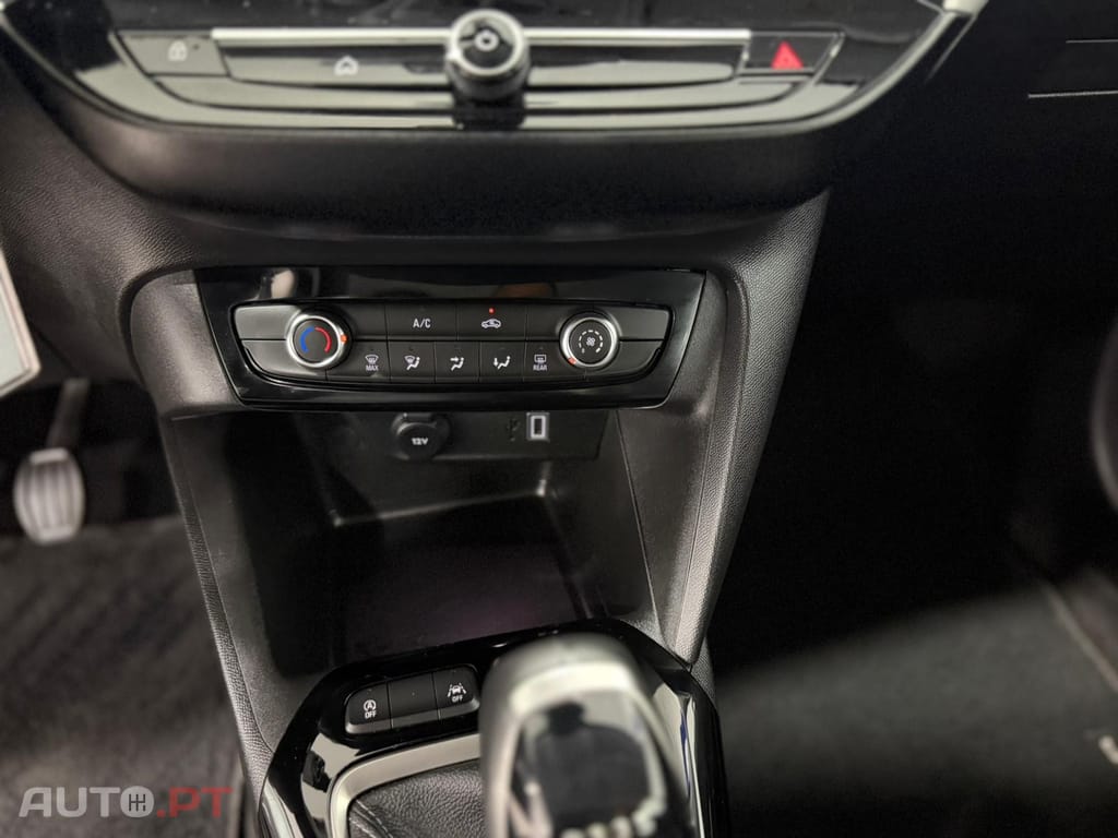 Opel Corsa 1.2 T Edition