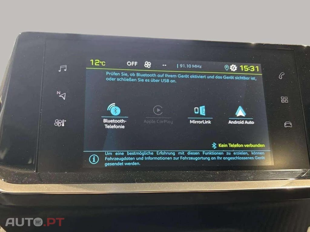 Peugeot E-2008 Active
