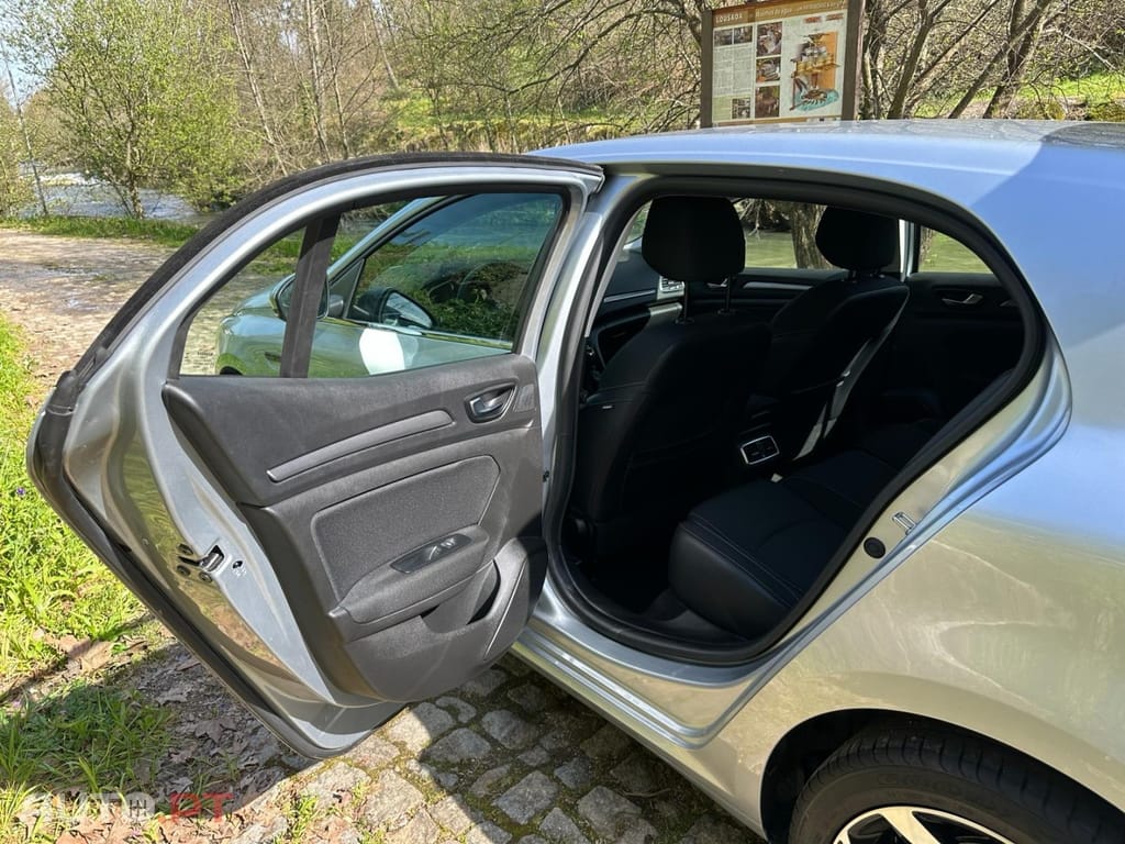 Renault Mégane 1.5 Blue dCi Limited J17