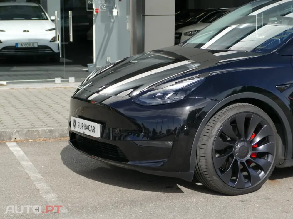 Tesla Model Y Performance Tração Integral