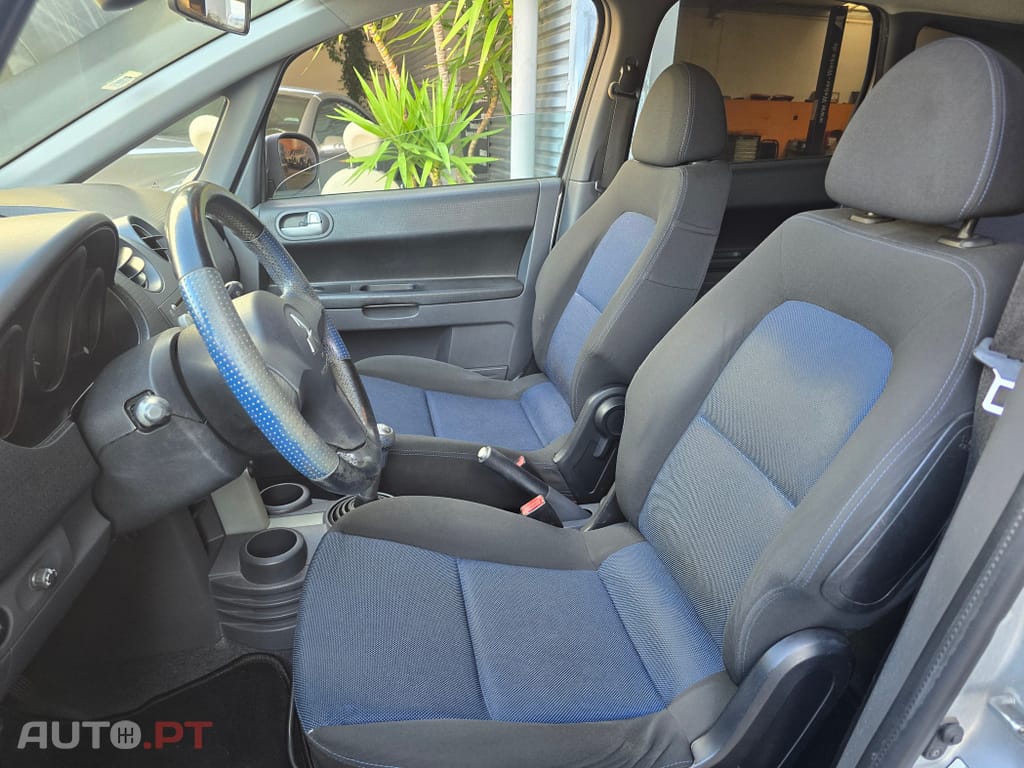 Mitsubishi Colt 1.1 E-motion