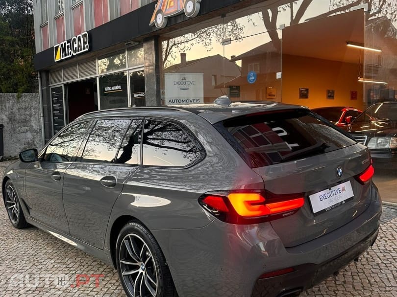 BMW 530 e Pack Desportivo M