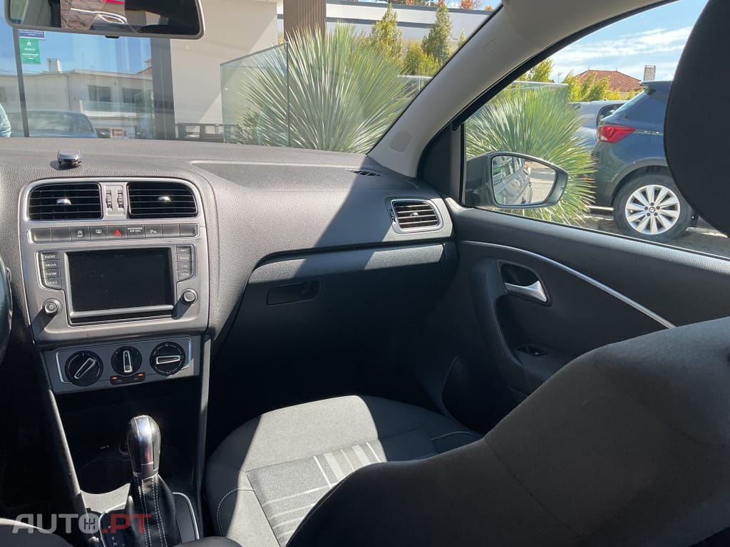 Volkswagen Polo 1.4 TDi Lounge DSG