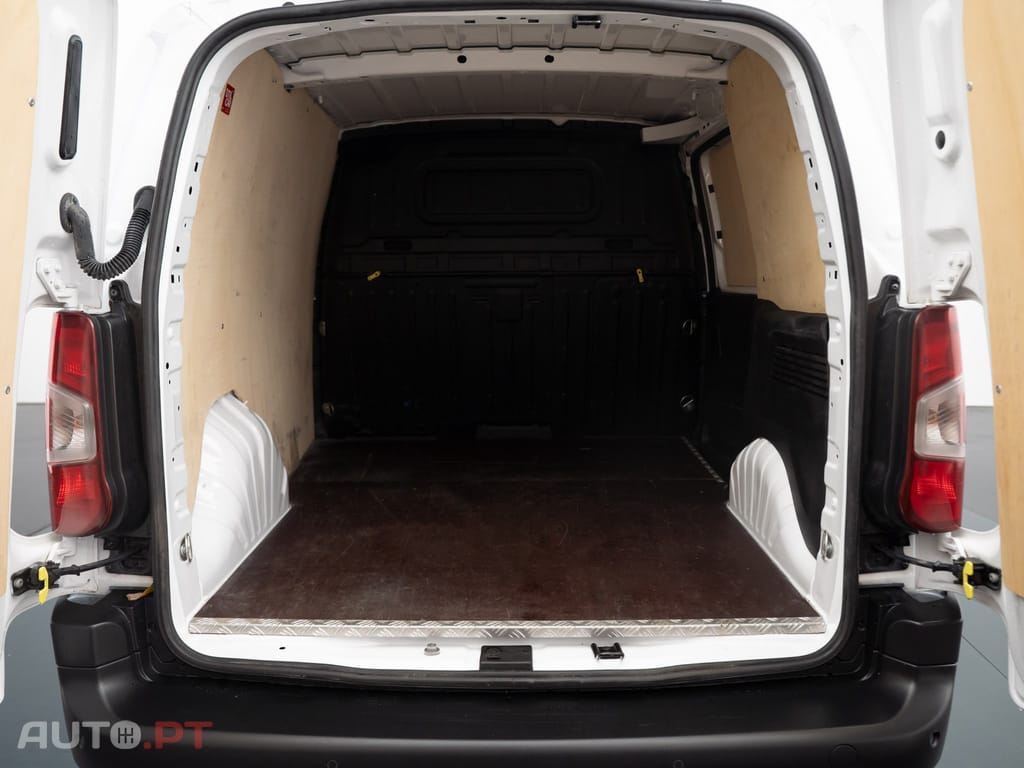 Peugeot Partner 1.5 BlueHDi Premium Standard