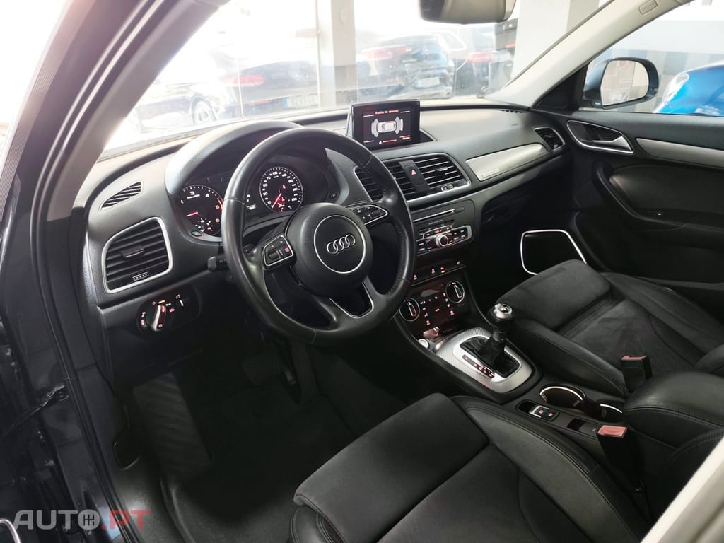 Audi Q3 2.0 TDI quattro Design S tronic