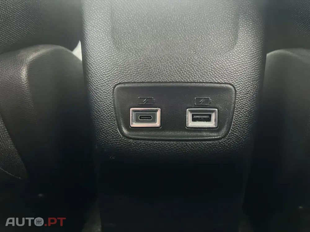 Peugeot 208 Peugeot 208 1.2 Hybrid Allure e-DCS6