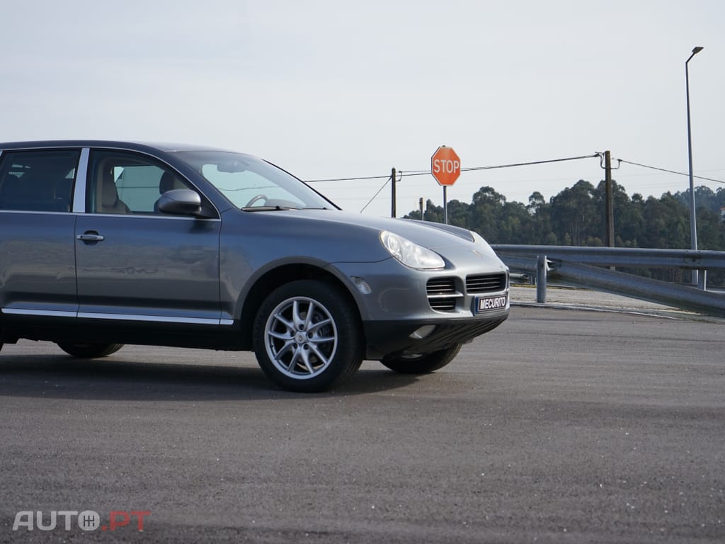 Porsche Cayenne Tiptronic