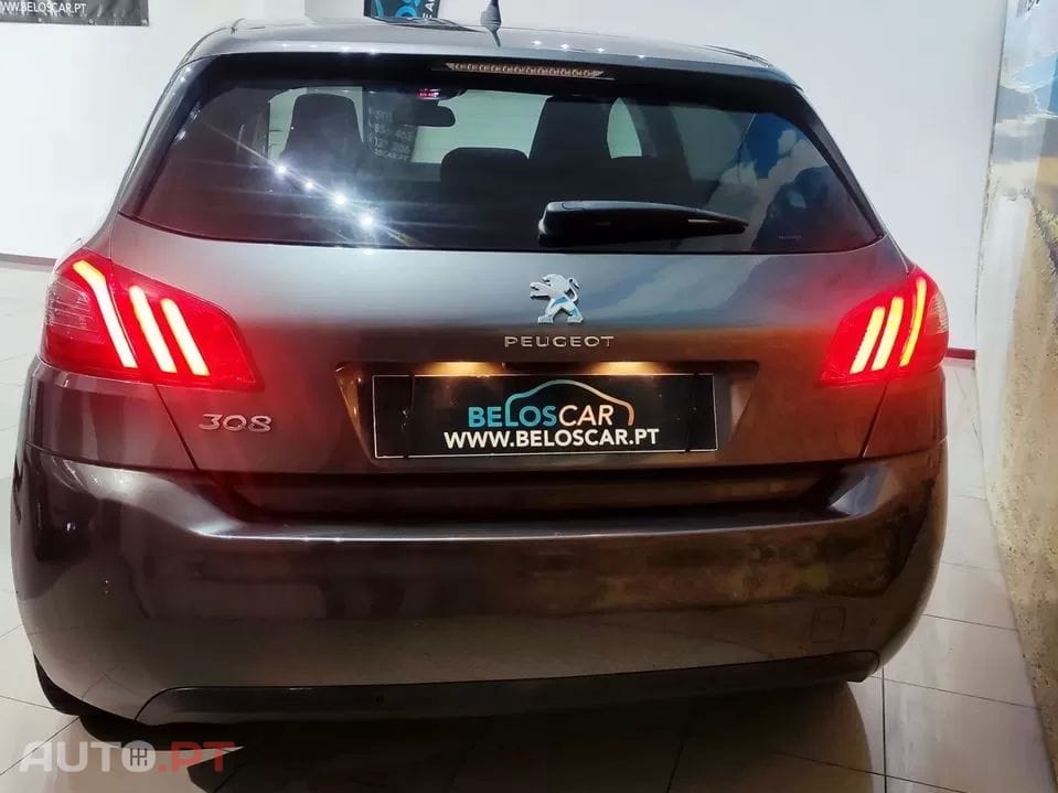 Peugeot 308 1.2 PureTech Style