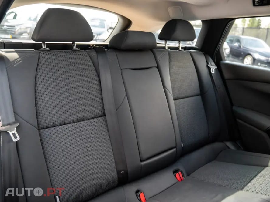Peugeot 508 SW 1.6 e-HDi Active CMP6