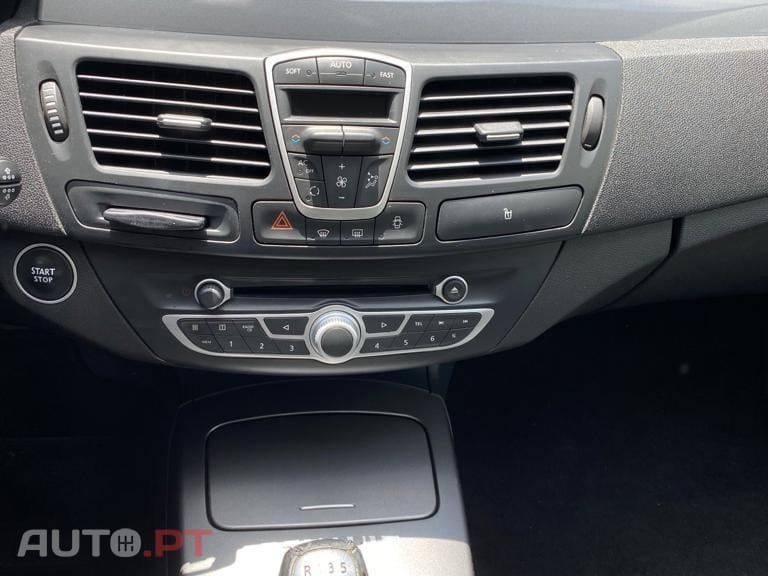 Renault Laguna 1.5DCI 110CV COUPE