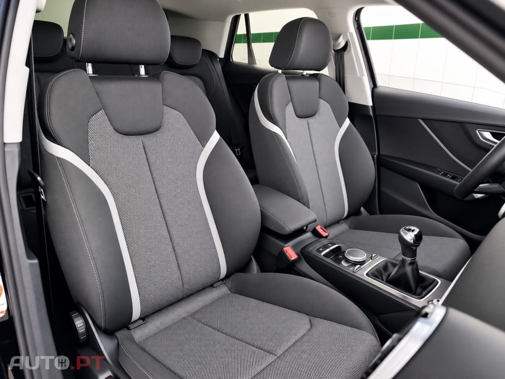 Audi Q2 30 TFSI S line
