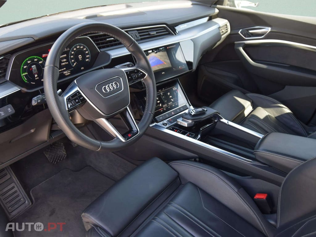 Audi E-Tron 55 quattro S line