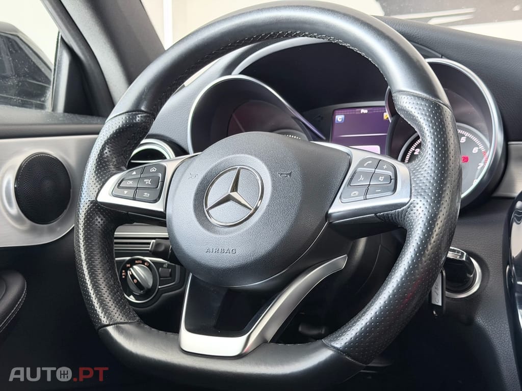 Mercedes-Benz C 180 AMG Line