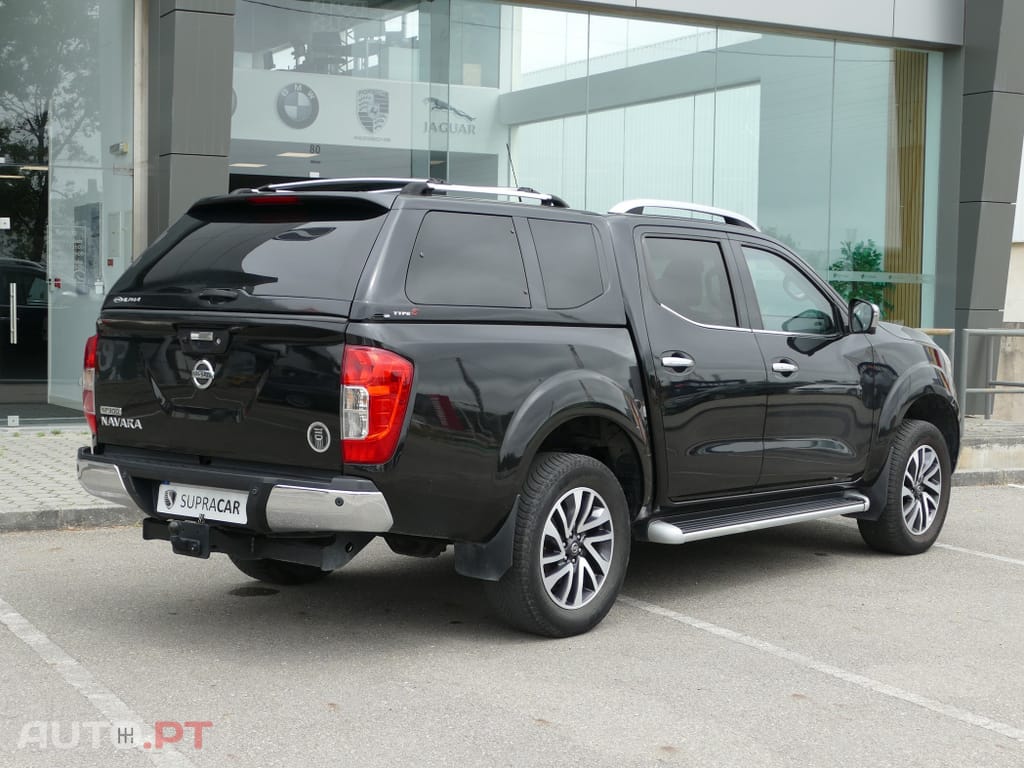 Nissan Navara 2.3 dCi CD 4WD Tekna