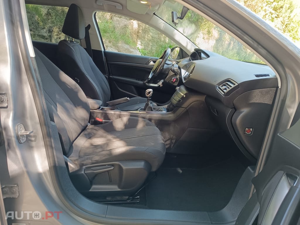 Peugeot 308 SW 1.6 BlueHDi Active