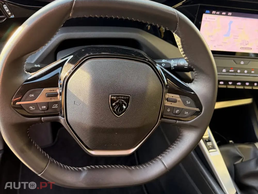 Peugeot 308 SW 1.5 BlueHDi Active Pack — fotografia 18