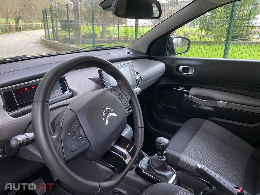 Citroen C4 Cactus 1.2 PureTech Shine