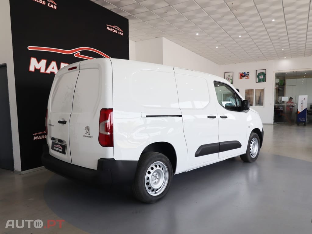 Peugeot Partner 1.5 BlueHDi Premium Standard