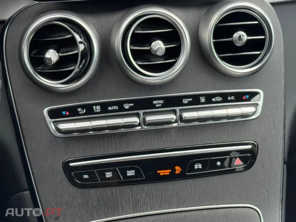 Mercedes-Benz GLC 300 de Coupe 4Matic 9G-TRONIC AMG Line