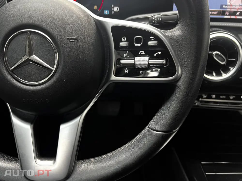 Mercedes-Benz A 180 d 7G-DCT