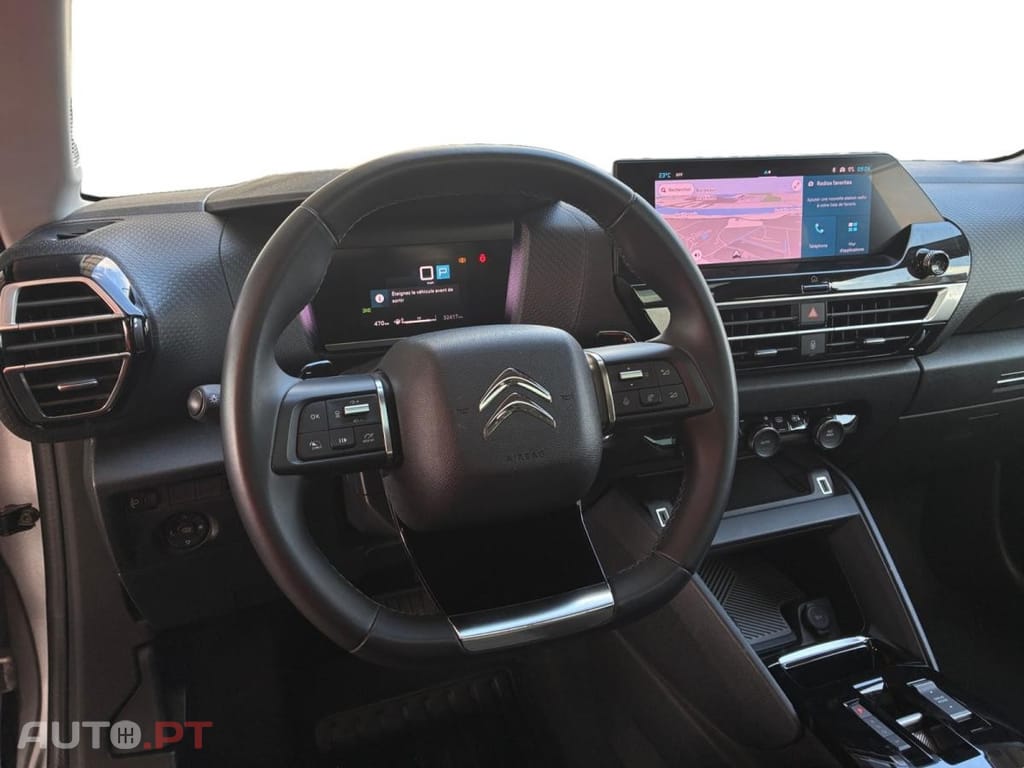 Citroen C4 X 1.2 PureTech Shine EAT8