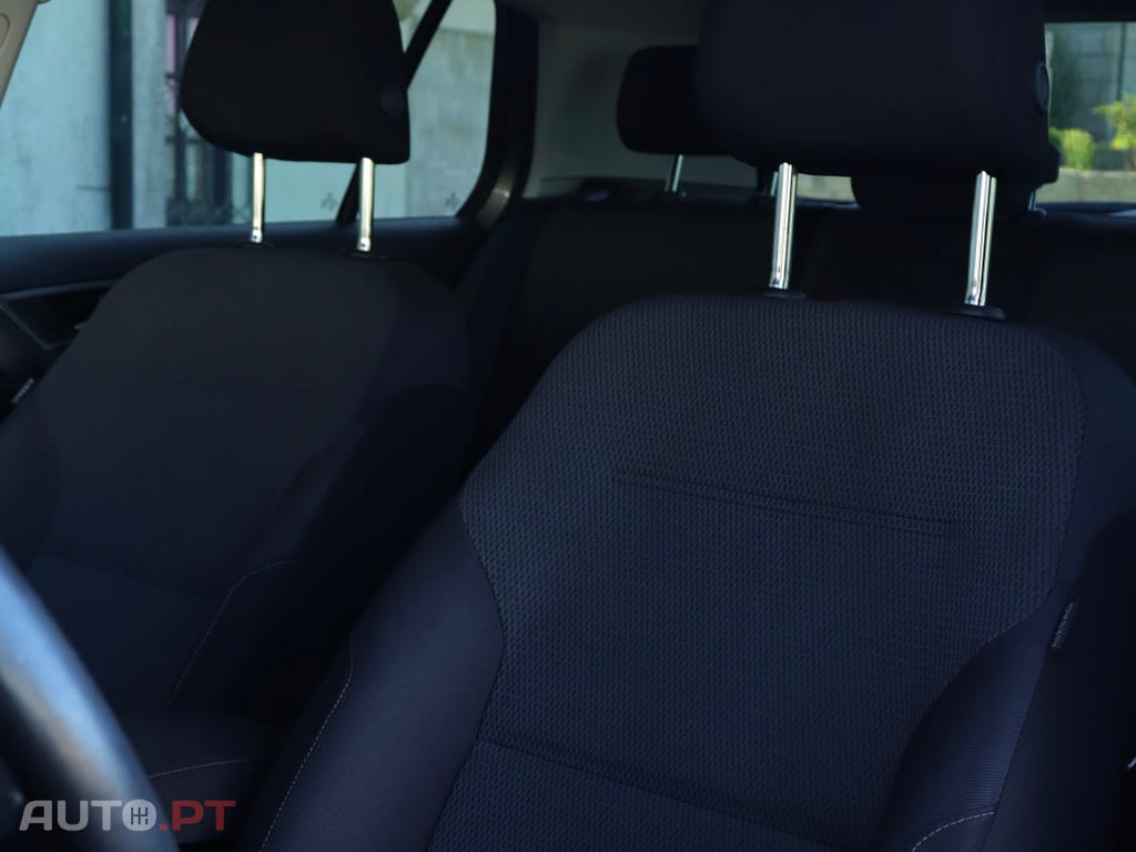 Volkswagen Golf 1.6 TDi BlueMotion Comfortline
