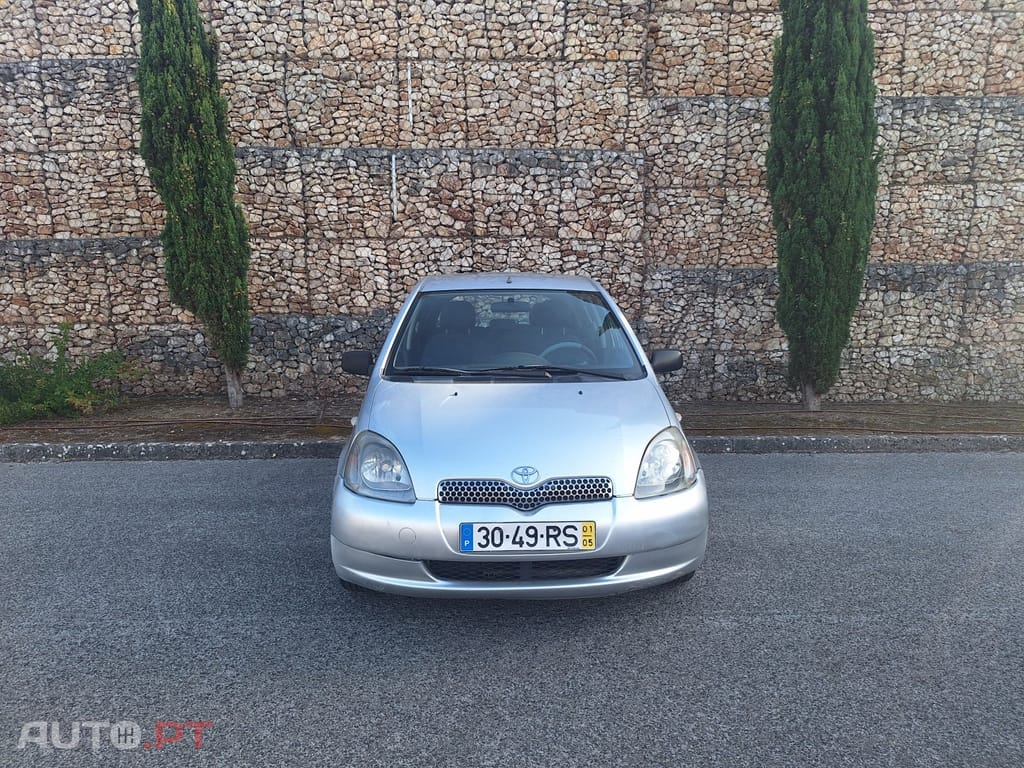 Toyota Yaris 1.0 Luna