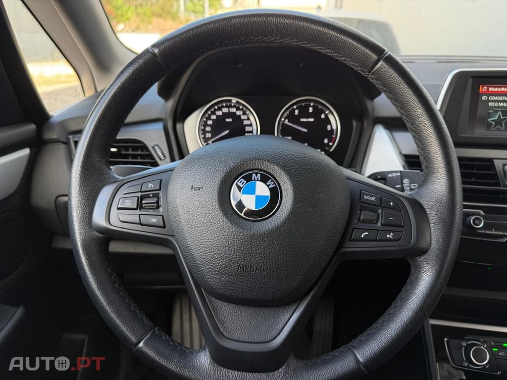 BMW 216 d Advantage