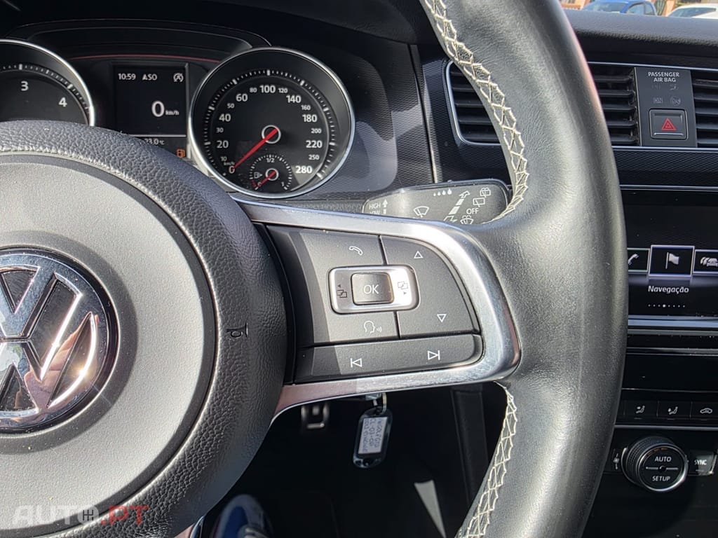 Volkswagen Golf 2.0 TDi GTD