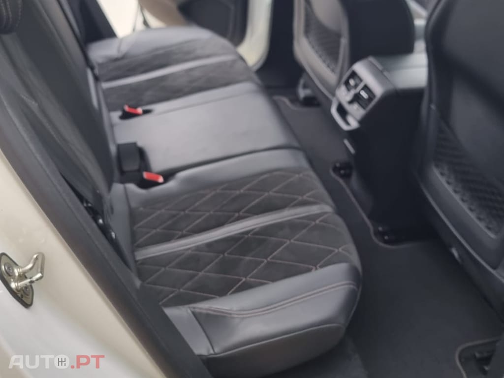 Peugeot 3008 3008 GT 2.0 BlueHDi 180 cv Automático