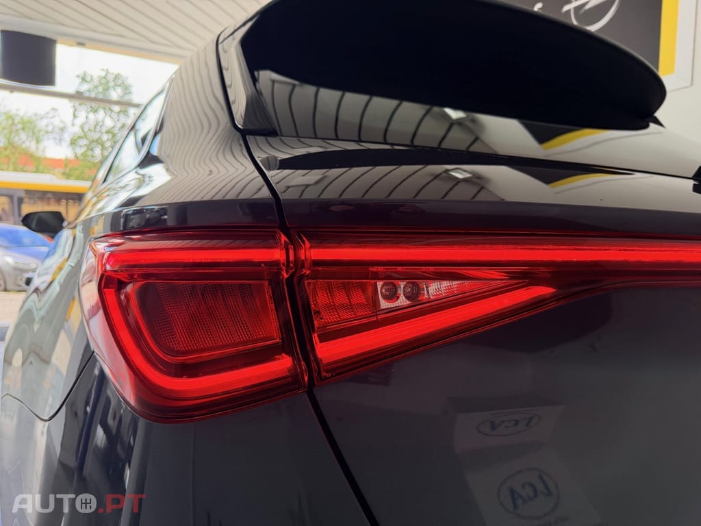 Seat Leon 1.4 e-Hybrid Xcellence DSG