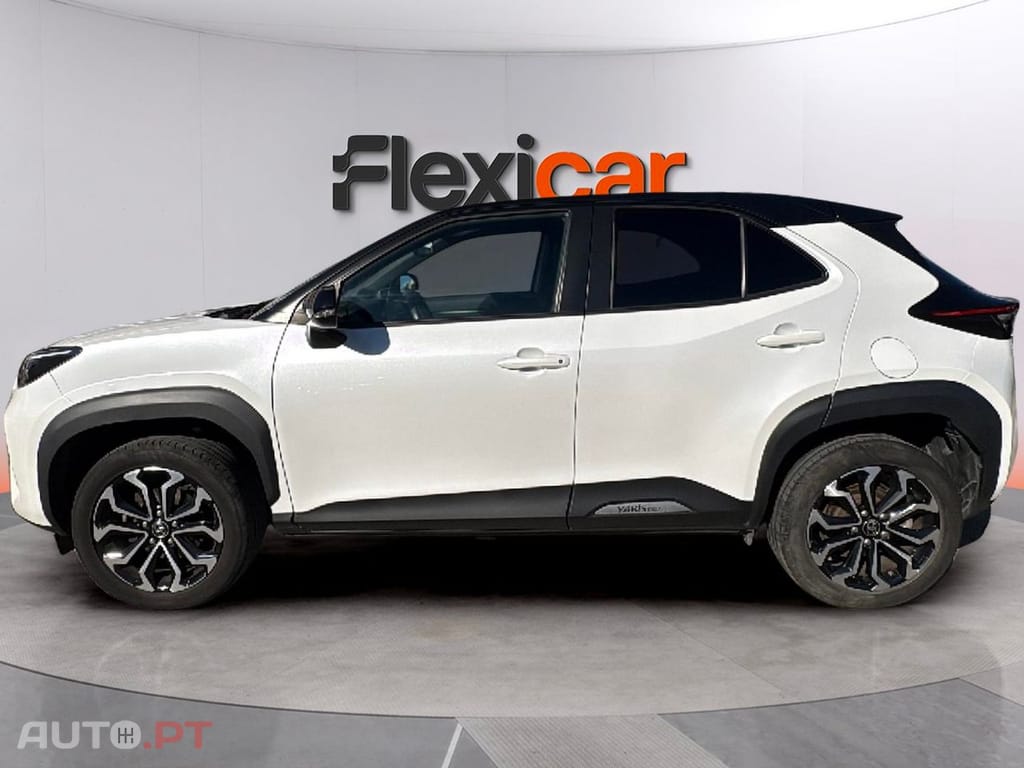 Toyota Yaris Cross 1.5 HDF Square Collection AWD