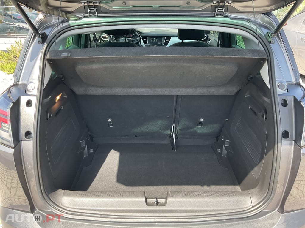 Opel Crossland 1.2 T Design & Tech