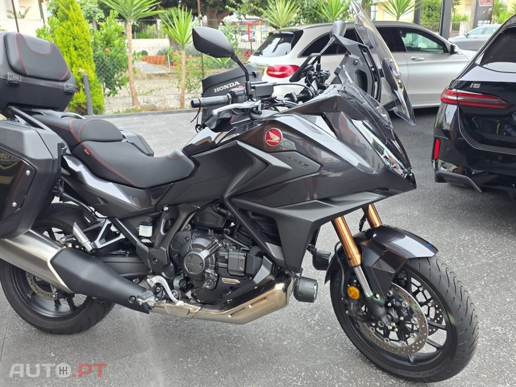 Honda NT 1100de
