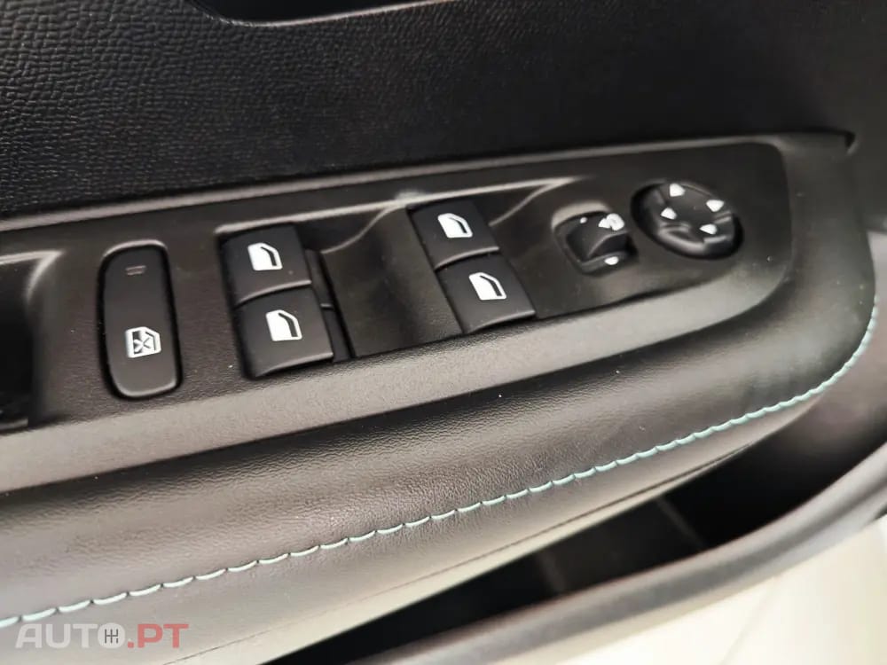Peugeot 208 1.2 PureTech Allure Pack