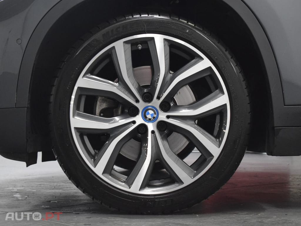 BMW X1 xDrive25e Business Advantage