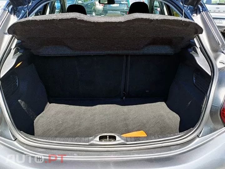 Peugeot 208 1.2 PureTech Signature