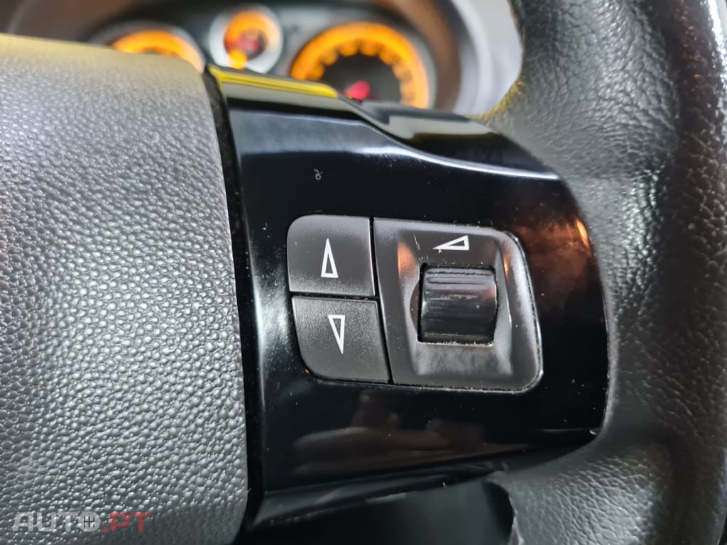 Opel Corsa  1.3 CDTI Edition Série  111 Anos