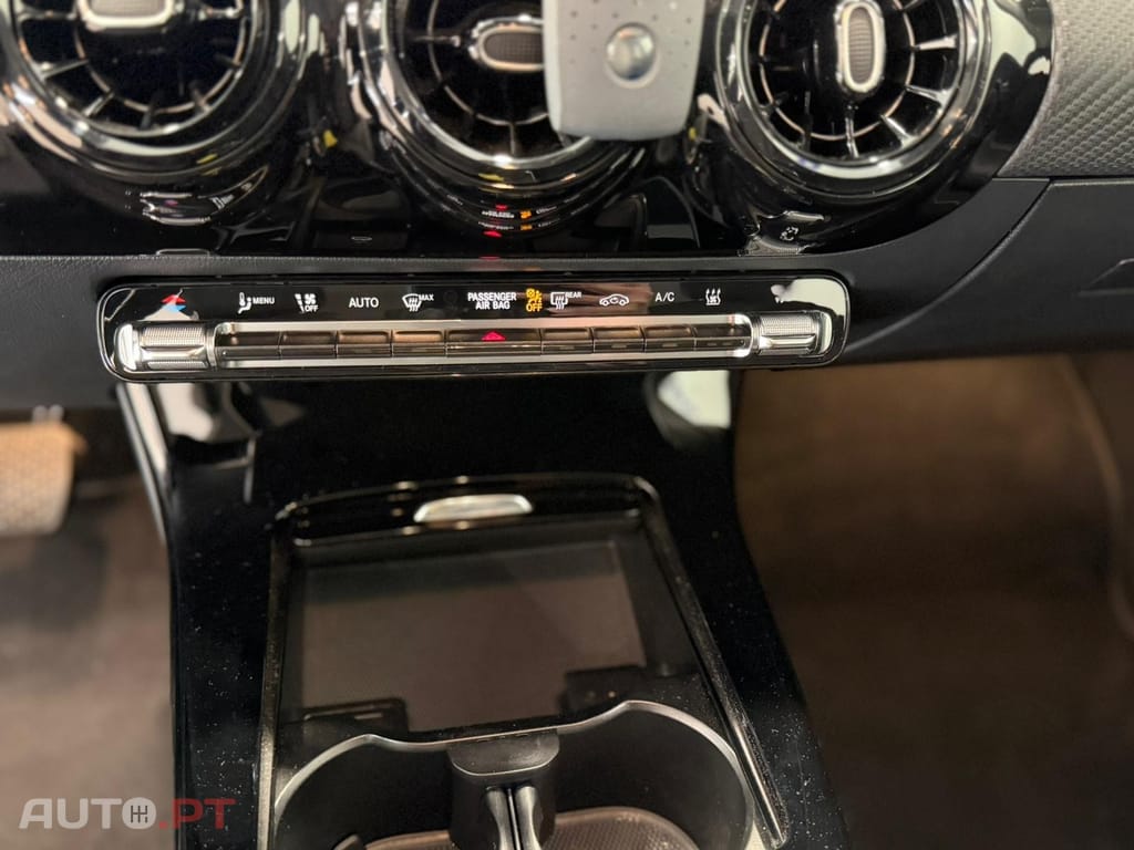 Mercedes-Benz A 250 e