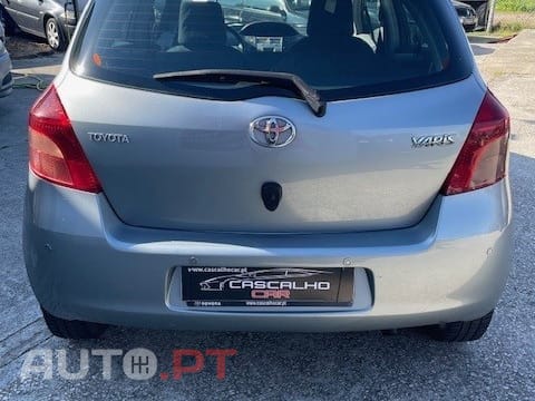 Toyota Yaris 1.4 D-4D Sol High P. MM