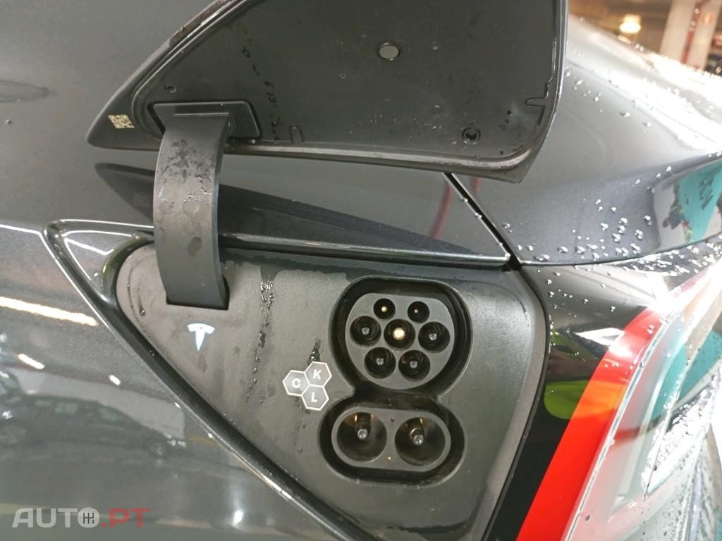 Tesla Model 3 Long Range Tração Integral