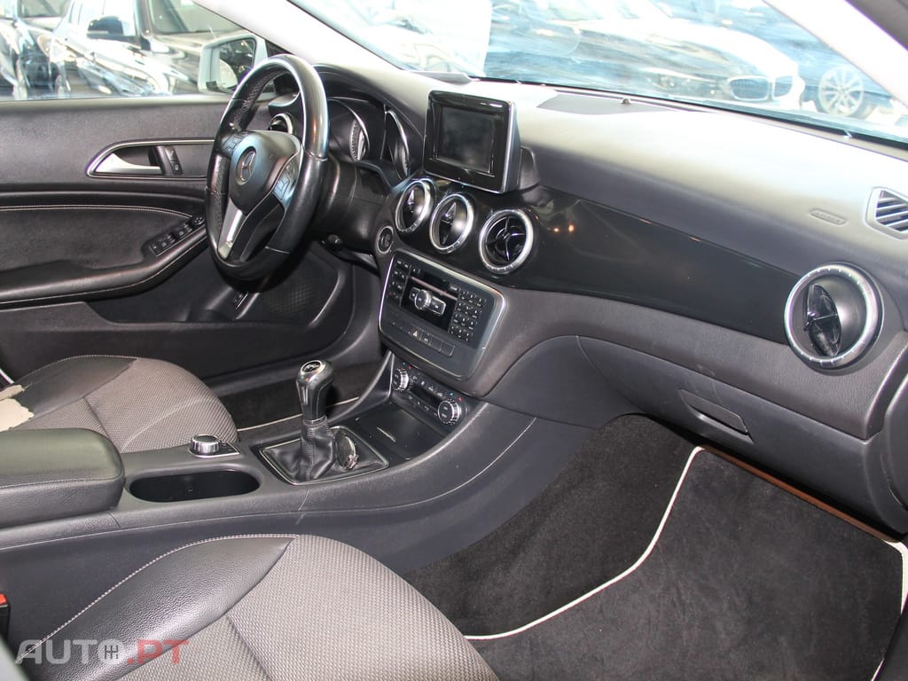 Mercedes-Benz CLA 200 CDi
