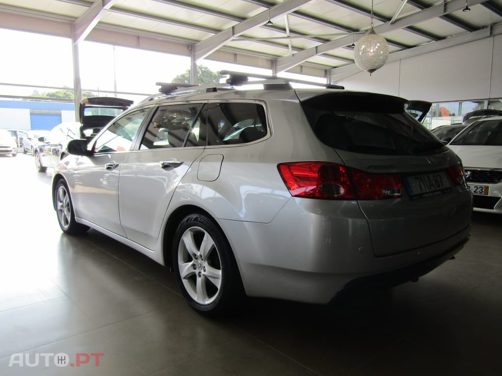 Honda Accord Tourer 2.2 i-DTEC Exe. Advance