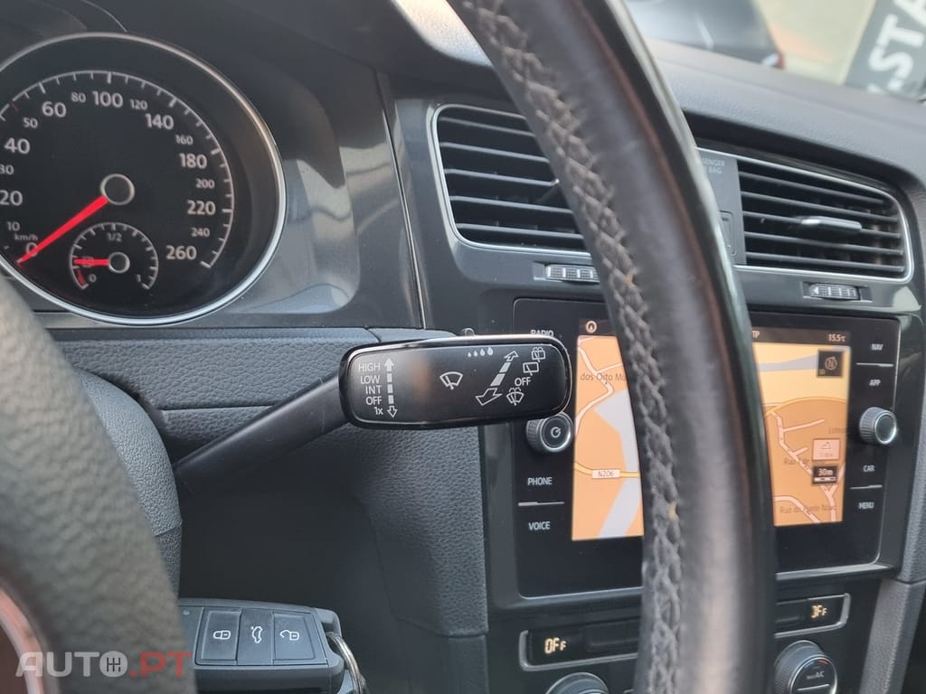 Volkswagen Golf 1.0 TSI Confortline