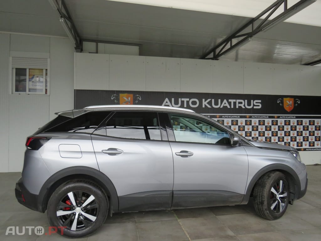Peugeot 3008 1.5 BlueHDi Active