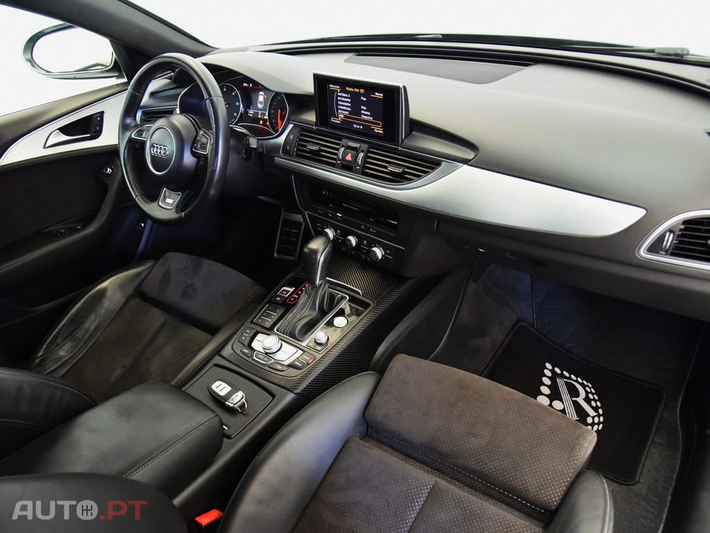 Audi A6 2.0 TDi S-line S tronic