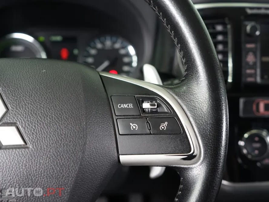 Mitsubishi Outlander 2.0 4WD Plus